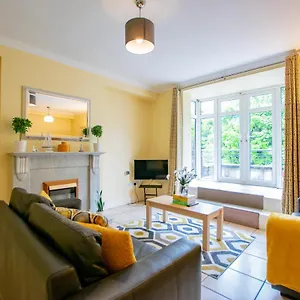  Holiday home 126 - Gort Na Coiribe 4 Bedroom Duplex, By Shortstays